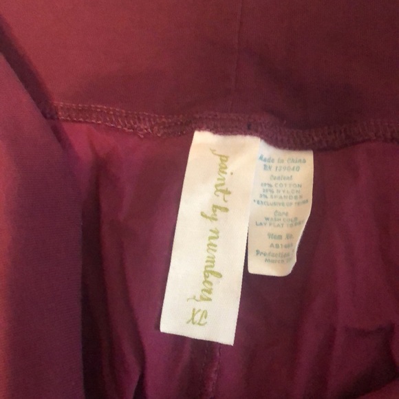 Matilda Jane Burgundy Capris - Picture 2 of 4